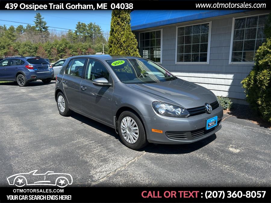 2012 Volkswagen Golf Base PZEV photo