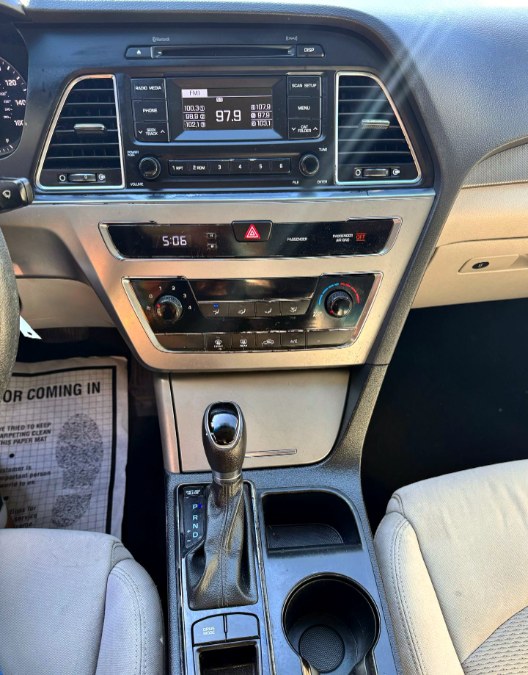 2017 Hyundai Sonata 2.4L photo