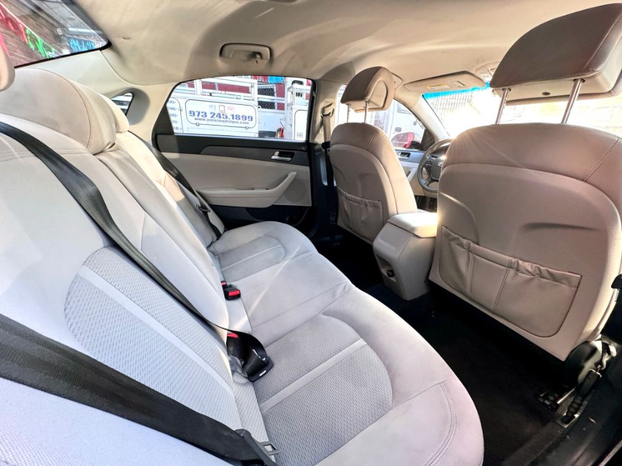 2017 Hyundai Sonata 2.4L photo