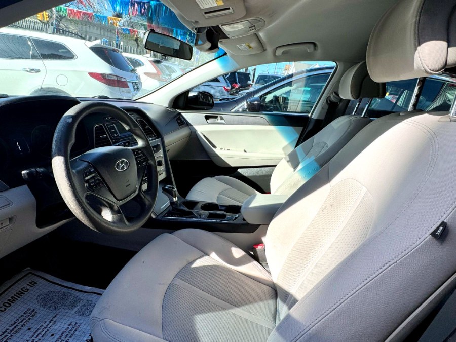 2017 Hyundai Sonata 2.4L photo