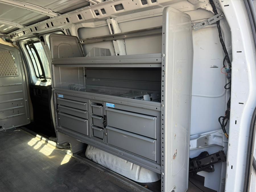 2019 Chevrolet Express Cargo Van RWD 2500 135