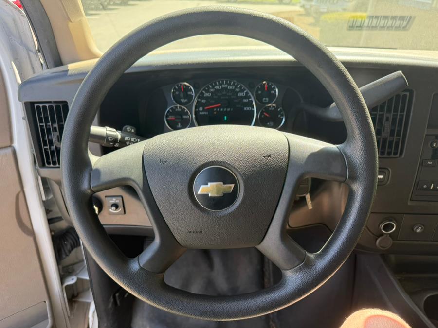 2019 Chevrolet Express Cargo Van RWD 2500 135