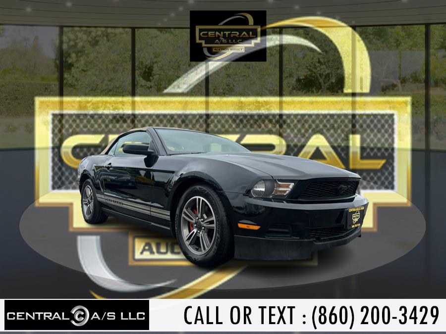 2012 Ford Mustang V6 photo