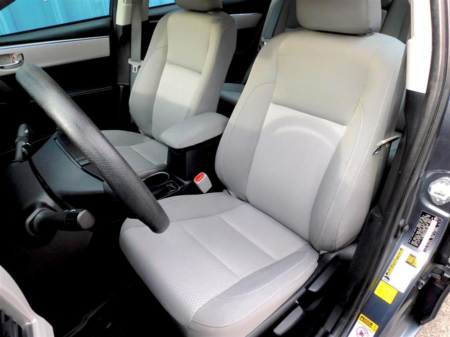 2015 Toyota Corolla LE CVT (Natl) photo