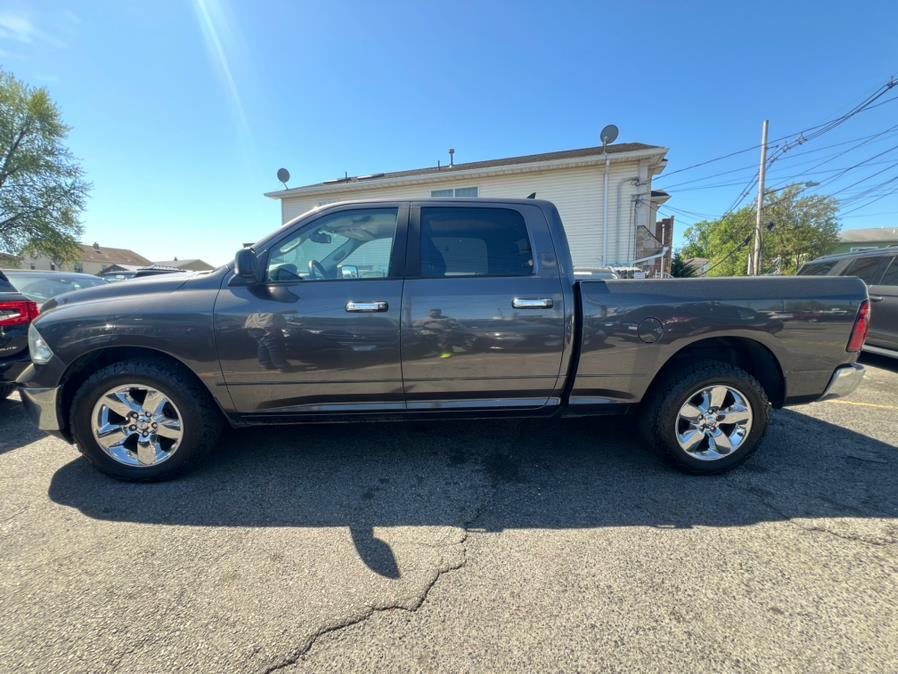 2015 RAM 1500 4WD Crew Cab 149