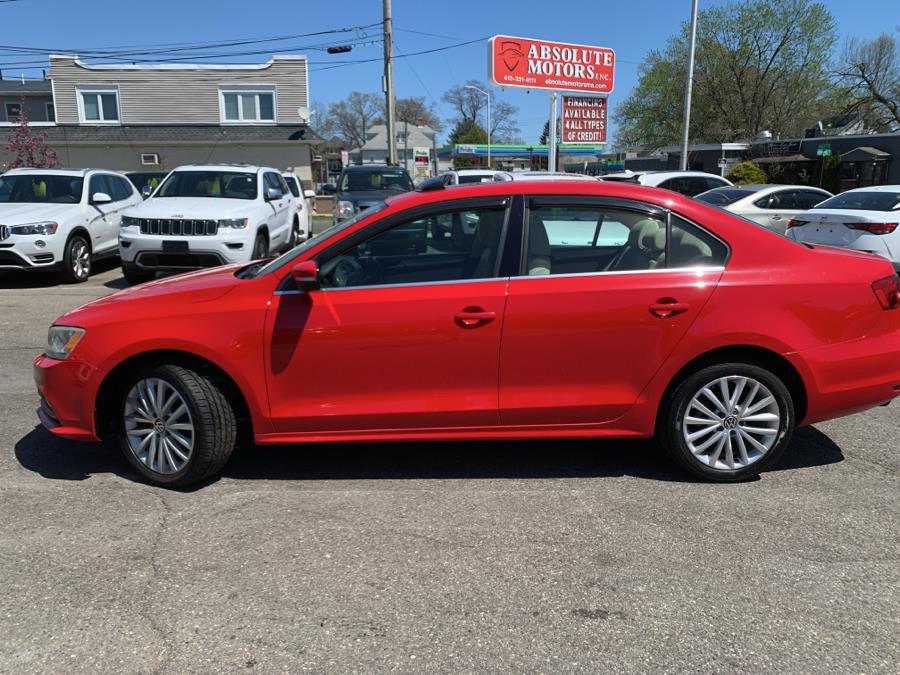 2015 Volkswagen Jetta Sedan 4dr Auto 1.8T SE w/Connectivit photo