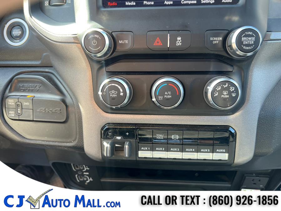2020 RAM 3500 Tradesman 4x4 Crew Cab 6''4
