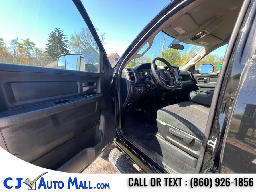 2020 RAM 3500 Tradesman 4x4 Crew Cab 6''4