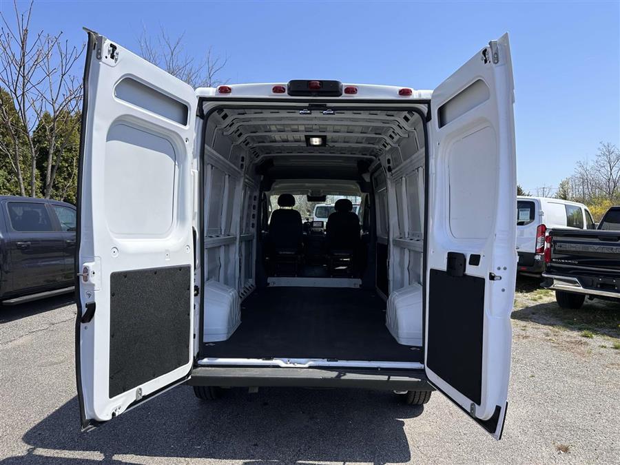 2023 RAM ProMaster Cargo Van High Roof photo