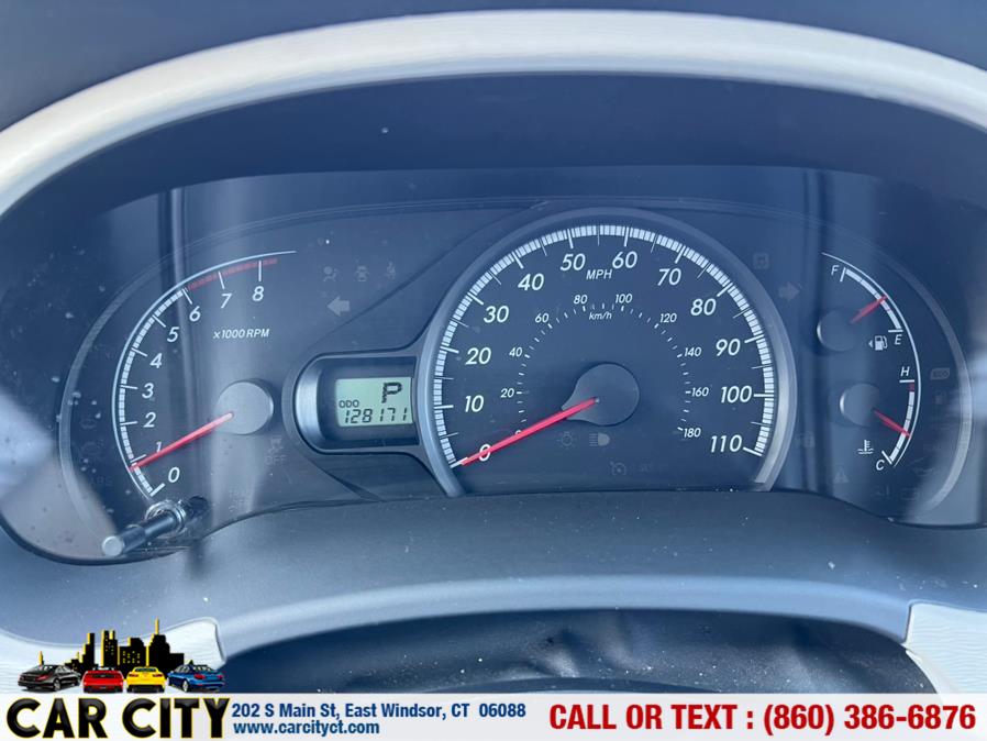 2012 Toyota Sienna Base 7-Passenger photo