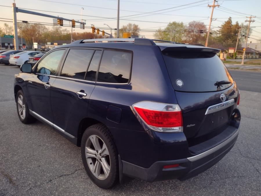 2011 Toyota Highlander Limited photo