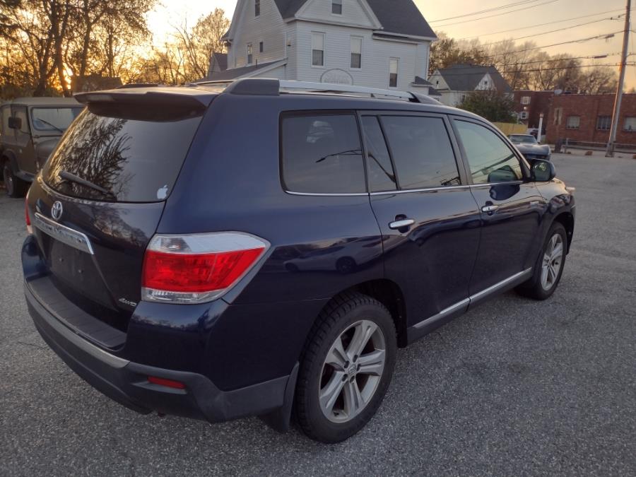 2011 Toyota Highlander Limited photo