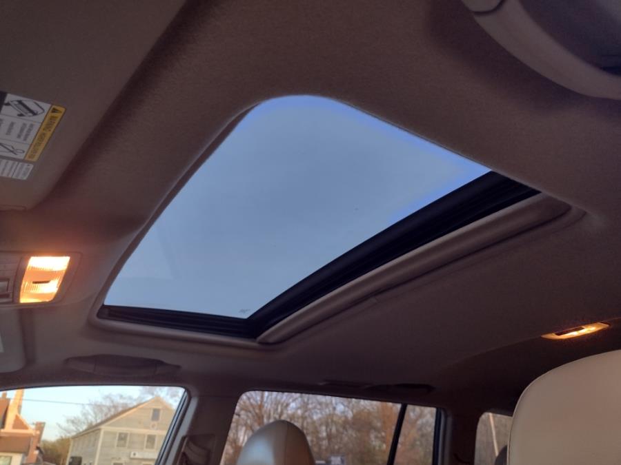 2011 Toyota Highlander Limited photo