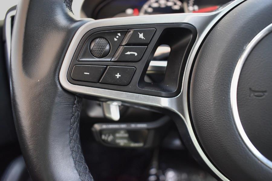 2021 Porsche Cayenne Coupe AWD photo