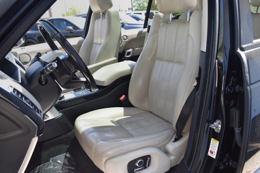 2017 Land Rover Range Rover V8 Supercharged SWB photo