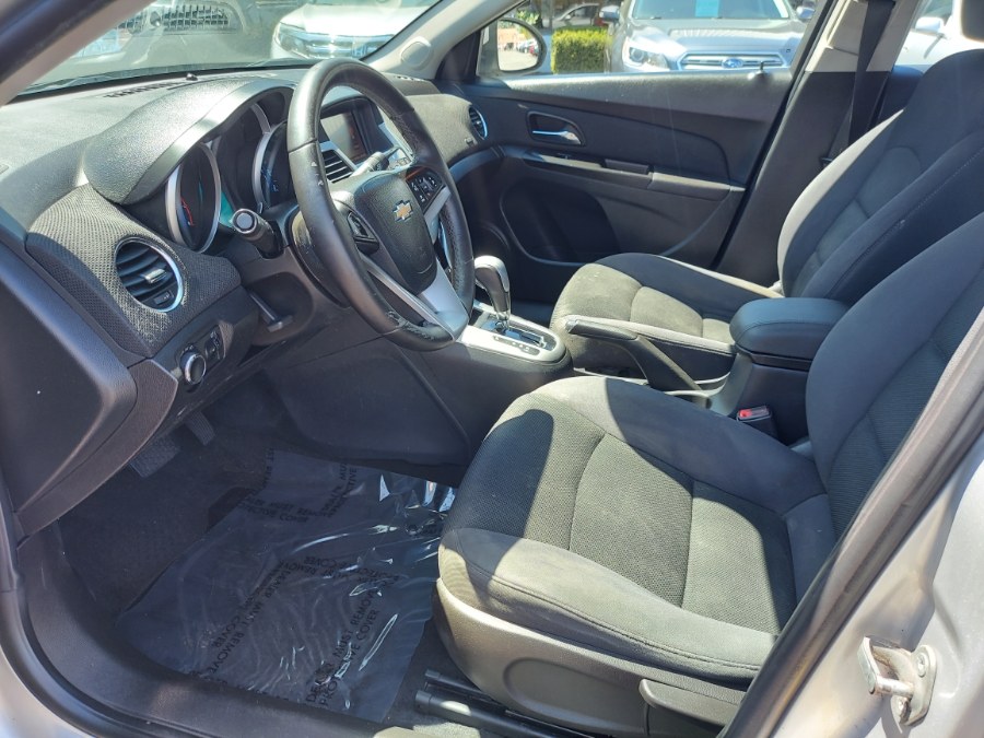 2014 Chevrolet Cruze 1LT Auto photo