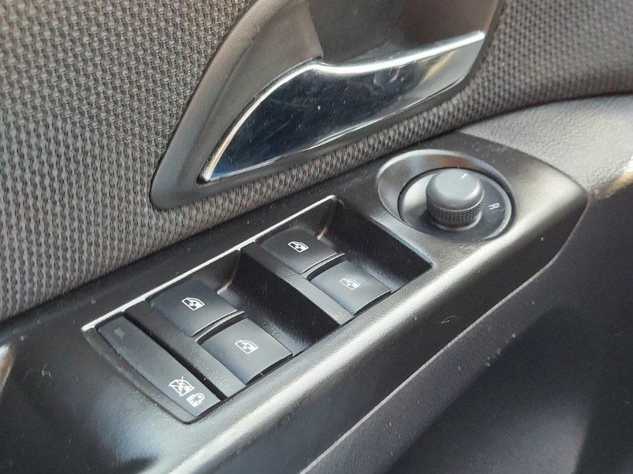 2014 Chevrolet Cruze 1LT Auto photo