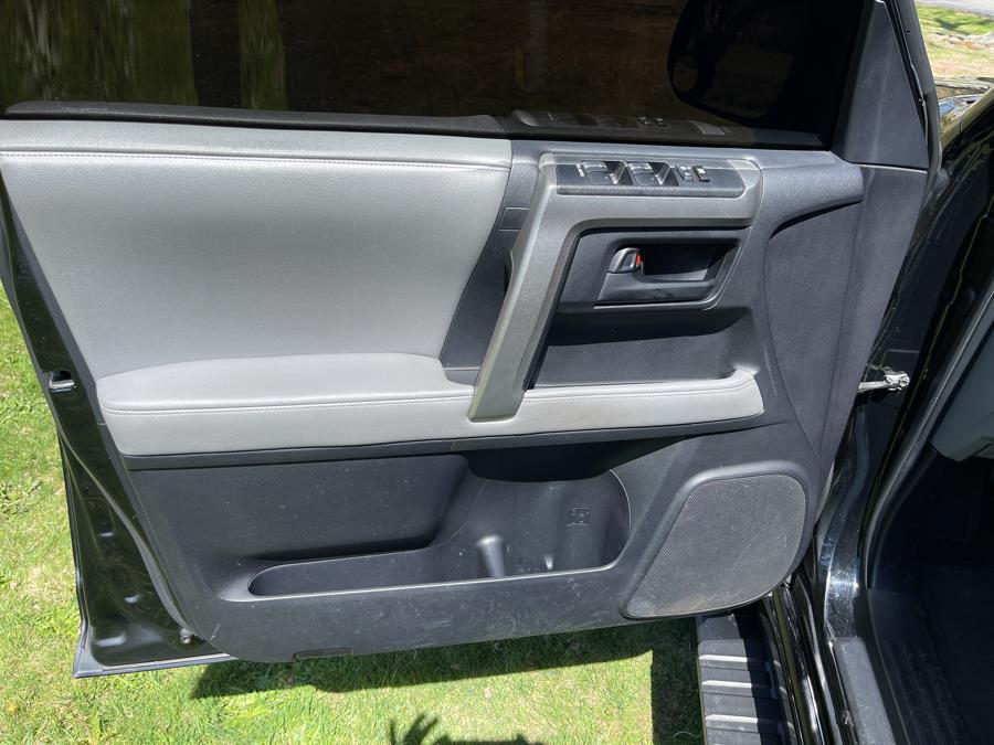 2013 Toyota 4Runner Limited photo