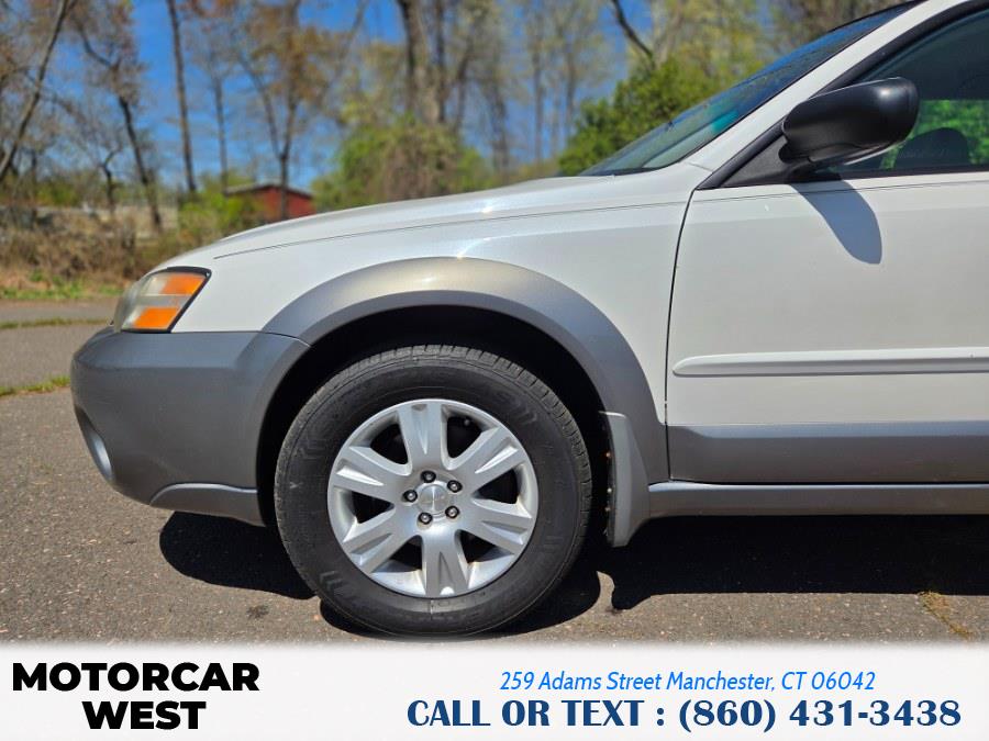2005 Subaru Outback 2.5i photo