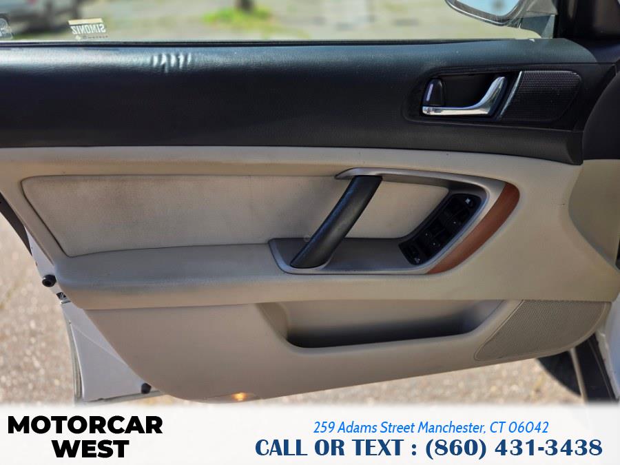 2005 Subaru Outback 2.5i photo