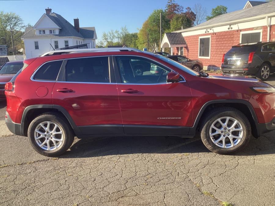 2015 Jeep Cherokee 4WD 4dr Latitude photo