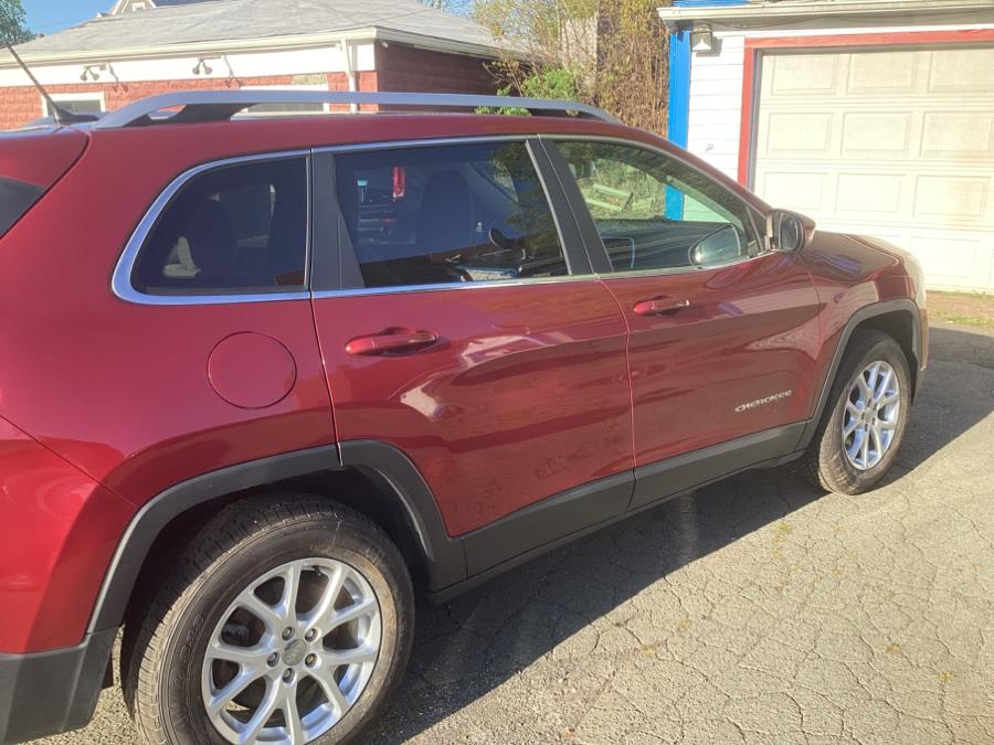 2015 Jeep Cherokee 4WD 4dr Latitude photo