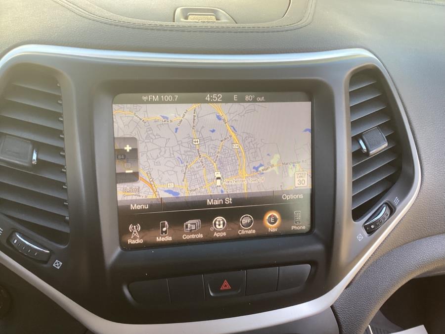 2015 Jeep Cherokee 4WD 4dr Latitude photo