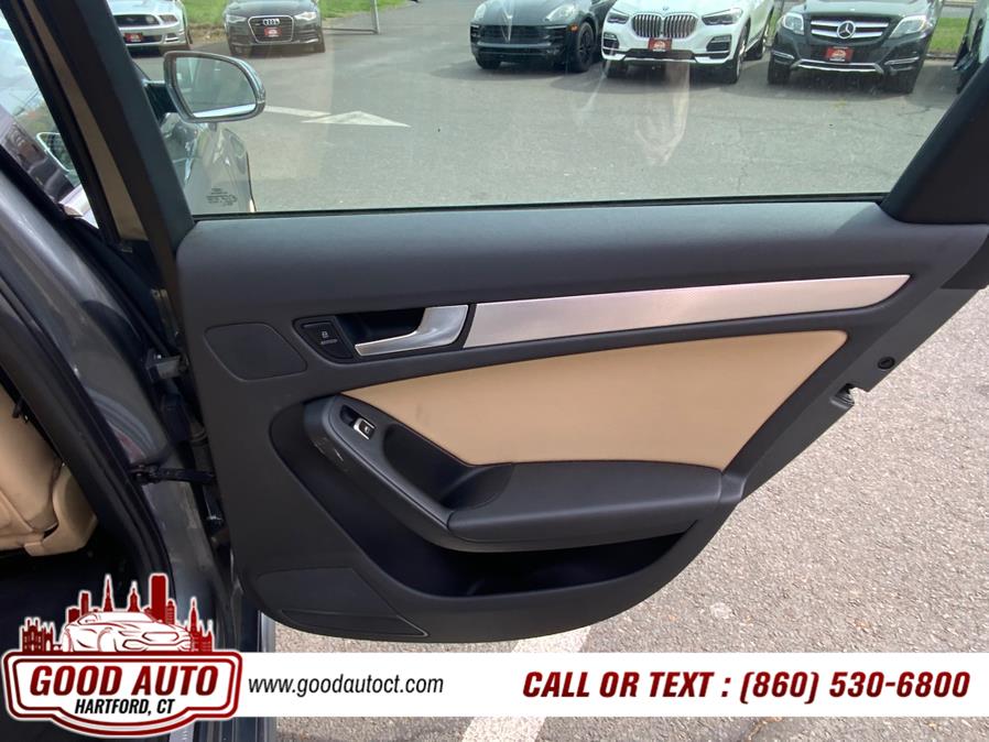 2016 Audi A4 Auto quattro 2.0T Premium photo