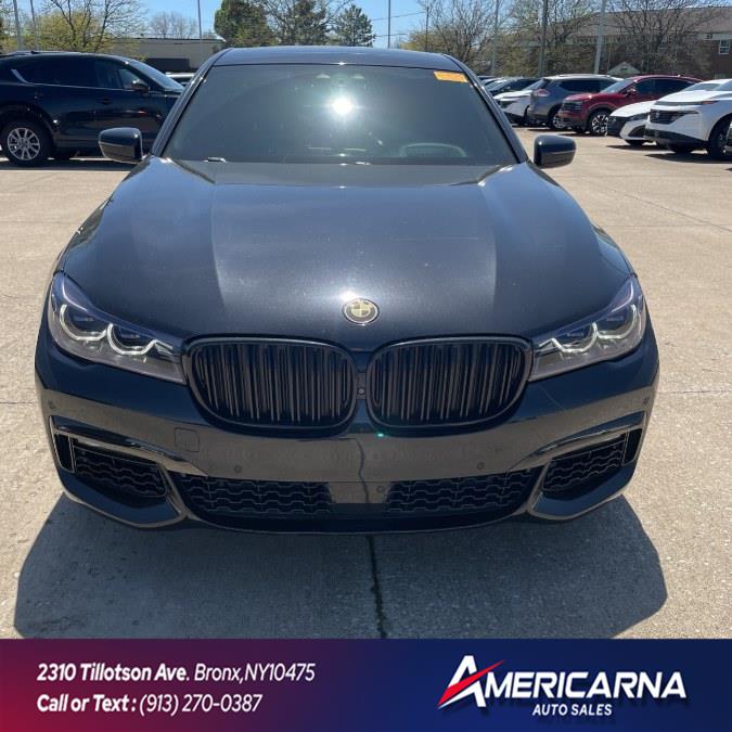 2016 BMW 7-Series 4dr Sdn 750i xDrive AWD photo