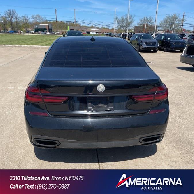2016 BMW 7-Series 4dr Sdn 750i xDrive AWD photo