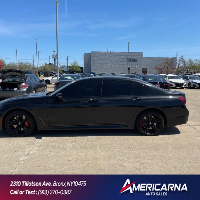 2016 BMW 7-Series 4dr Sdn 750i xDrive AWD photo