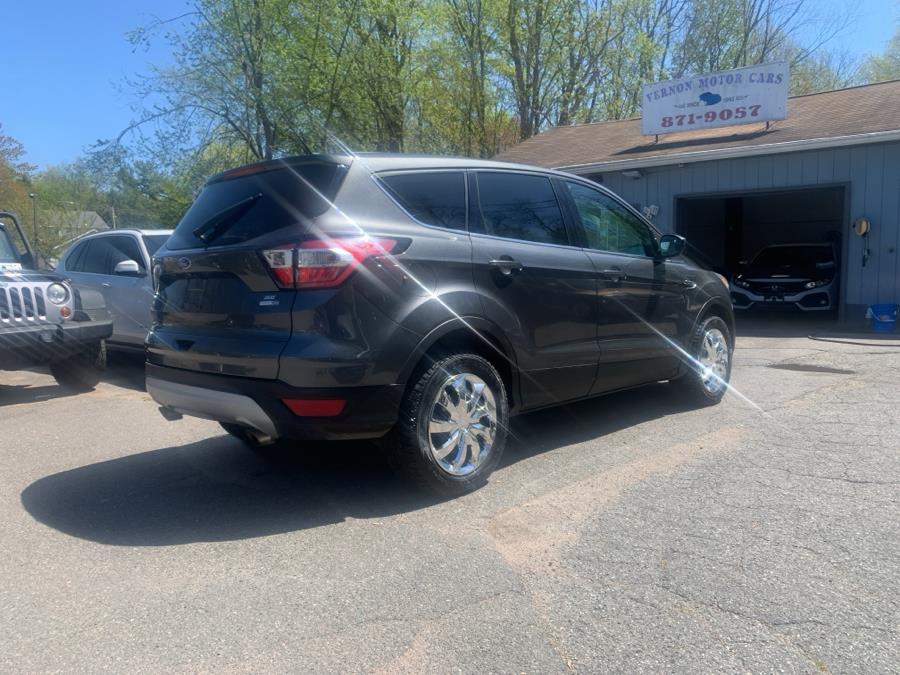 2017 Ford Escape SE 4WD photo
