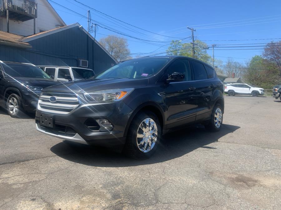 2017 Ford Escape SE 4WD photo
