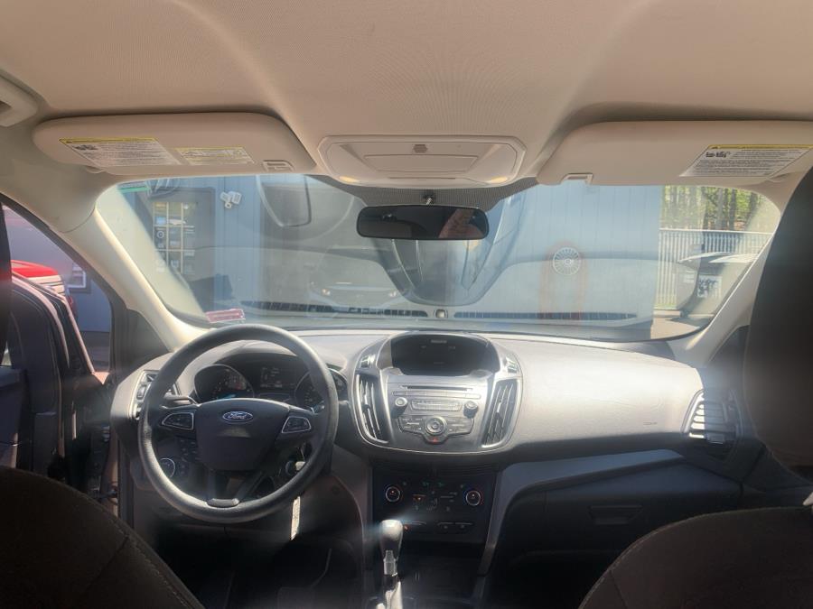 2017 Ford Escape SE 4WD photo