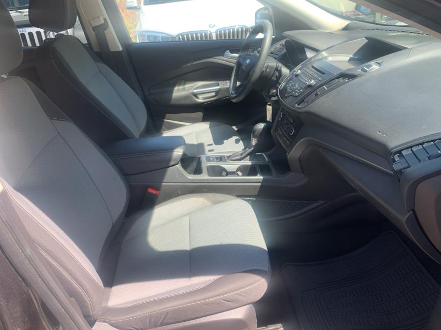 2017 Ford Escape SE 4WD photo