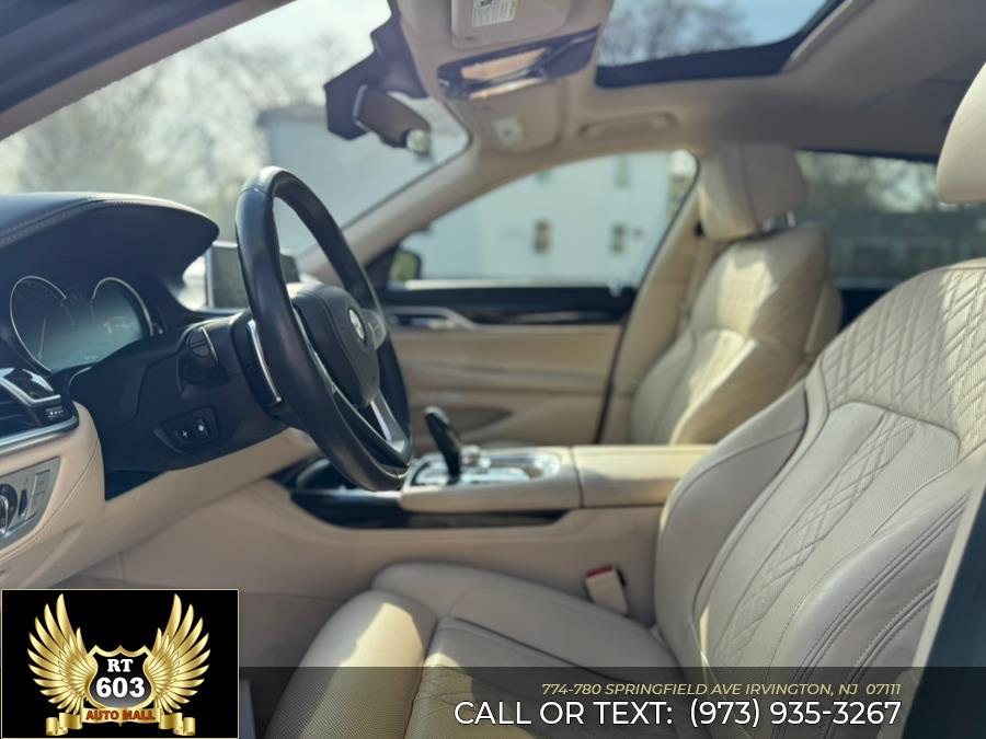 2016 BMW 7-Series 4dr Sdn 750i xDrive AWD photo