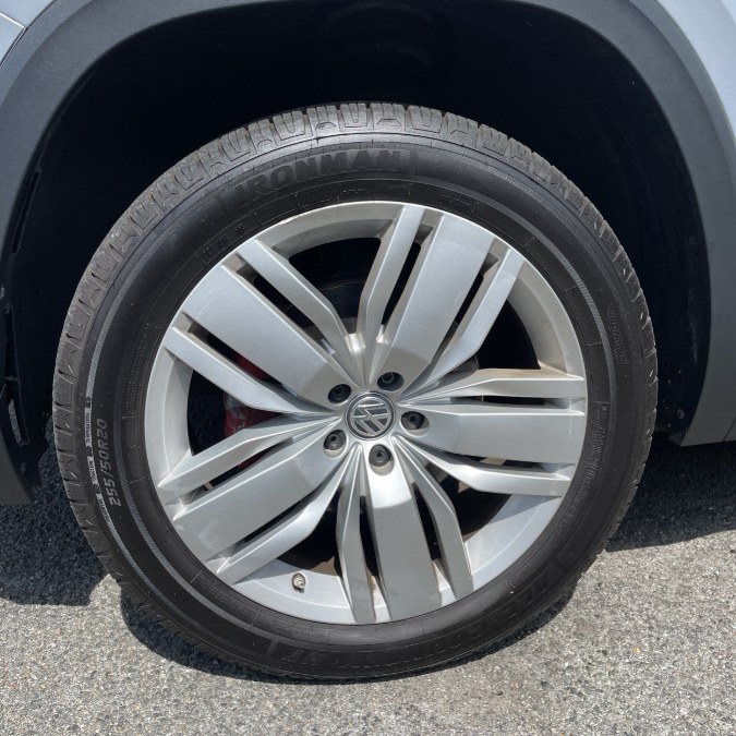 2018 Volkswagen Atlas 3.6L V6 SEL Premium 4MOTION photo