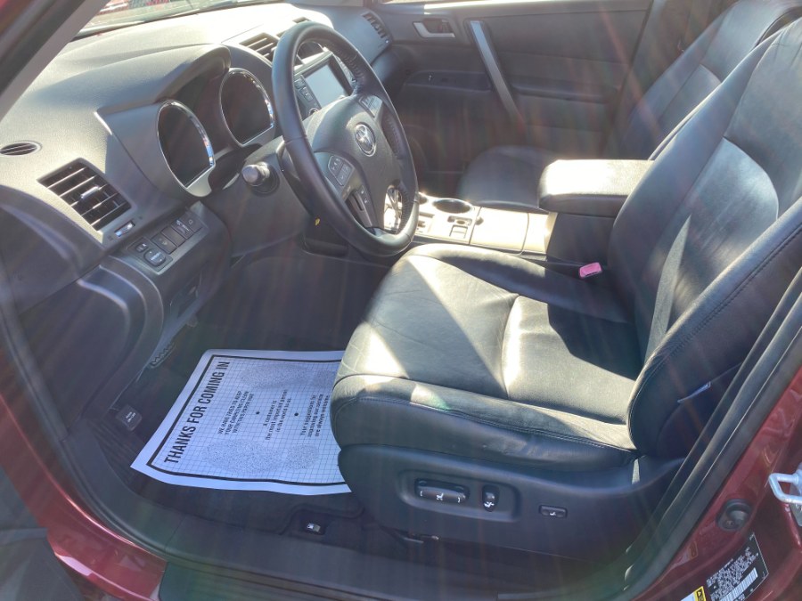 2009 Toyota Highlander Sport photo