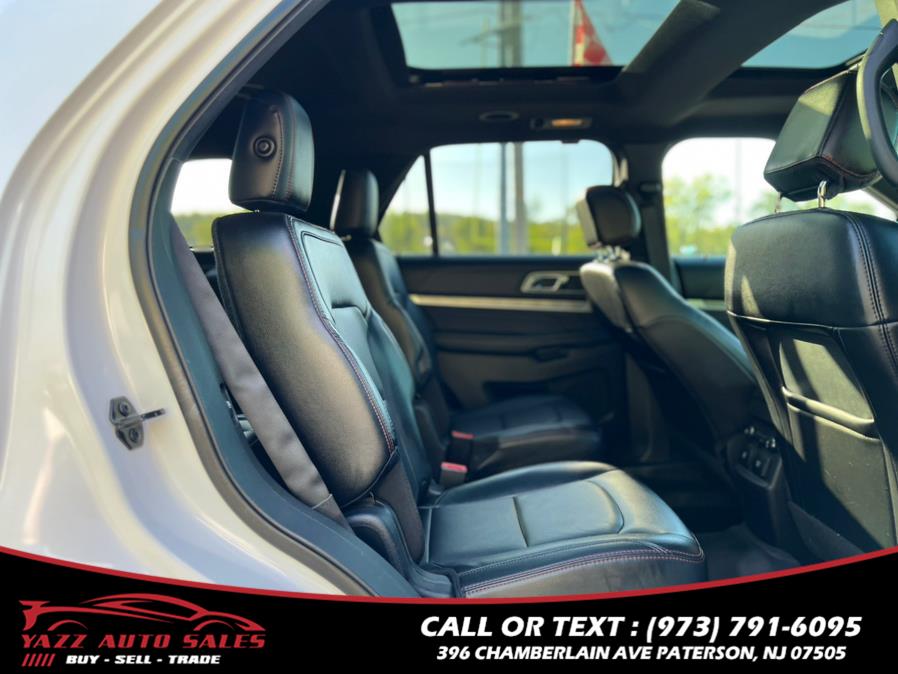 2017 Ford Explorer Sport 4WD photo