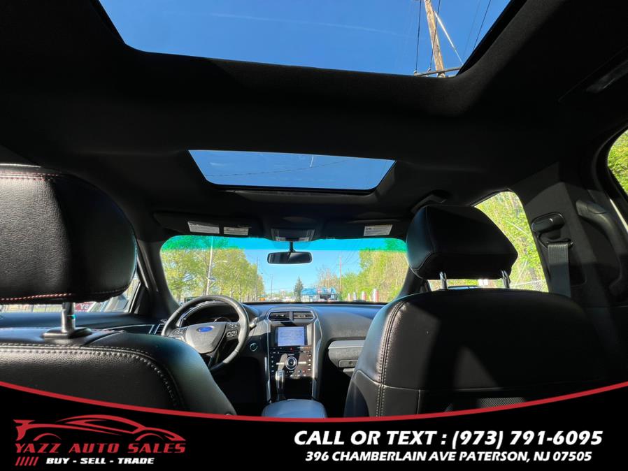 2017 Ford Explorer Sport 4WD photo