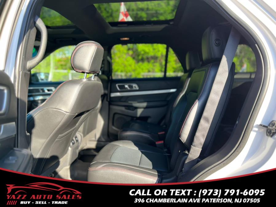 2017 Ford Explorer Sport 4WD photo