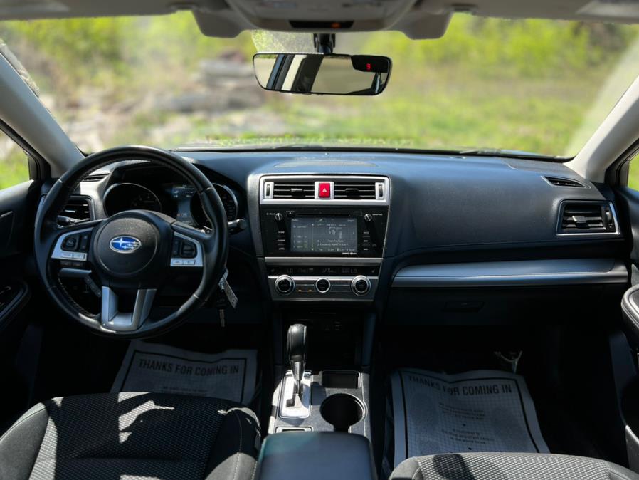 2017 Subaru Outback 2.5i Premium photo
