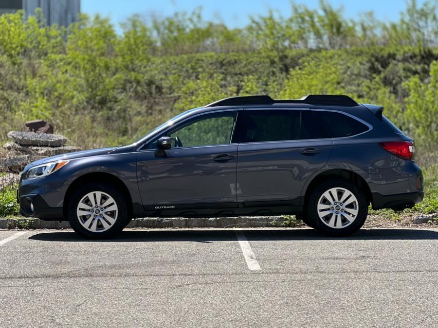 2017 Subaru Outback 2.5i Premium photo