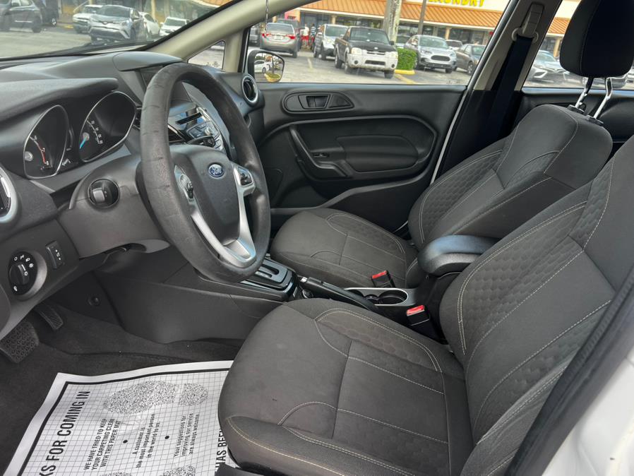 2017 Jeep Renegade Trailhawk 4x4 photo