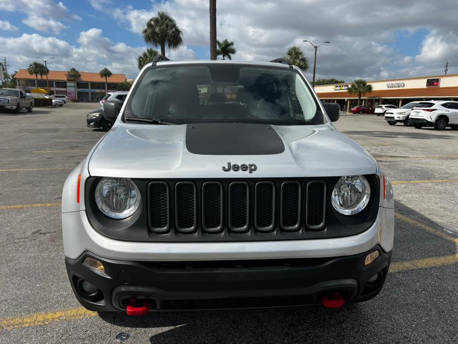 2017 Jeep Renegade Trailhawk 4x4 photo