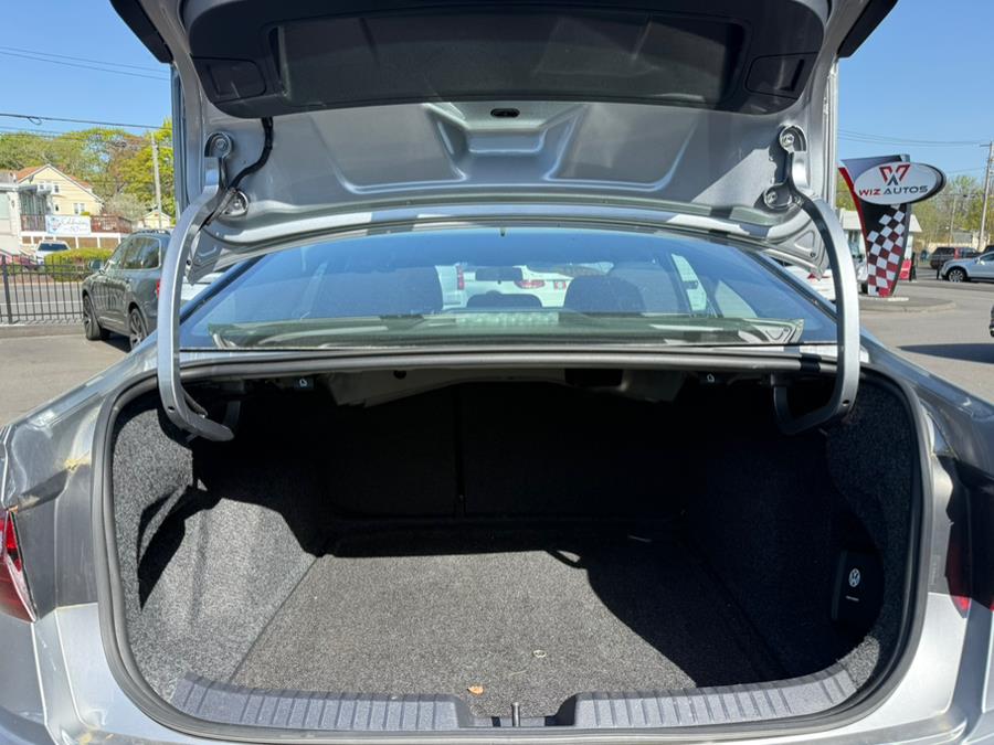 2020 Volkswagen Jetta 1.4T S photo