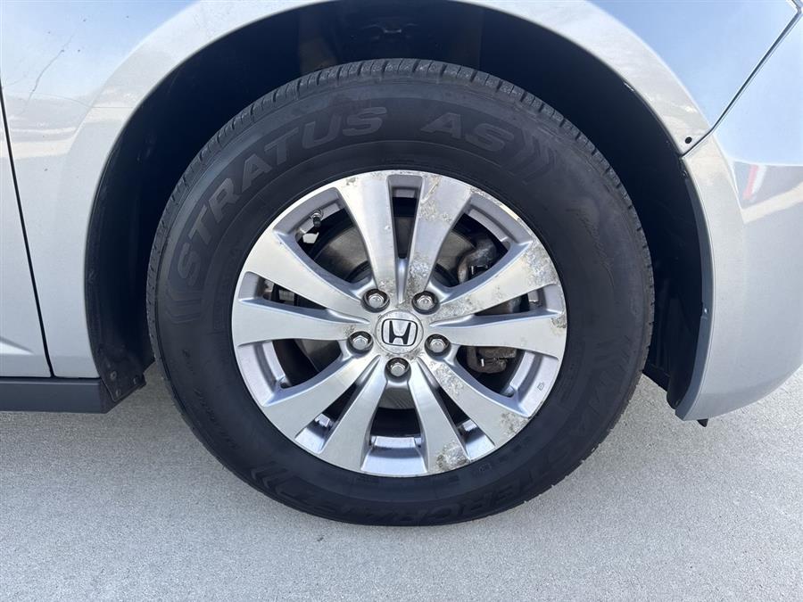 2016 Honda Odyssey SE photo