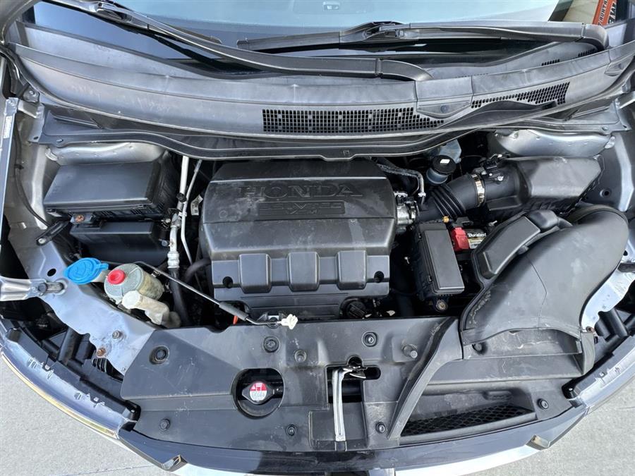 2016 Honda Odyssey SE photo