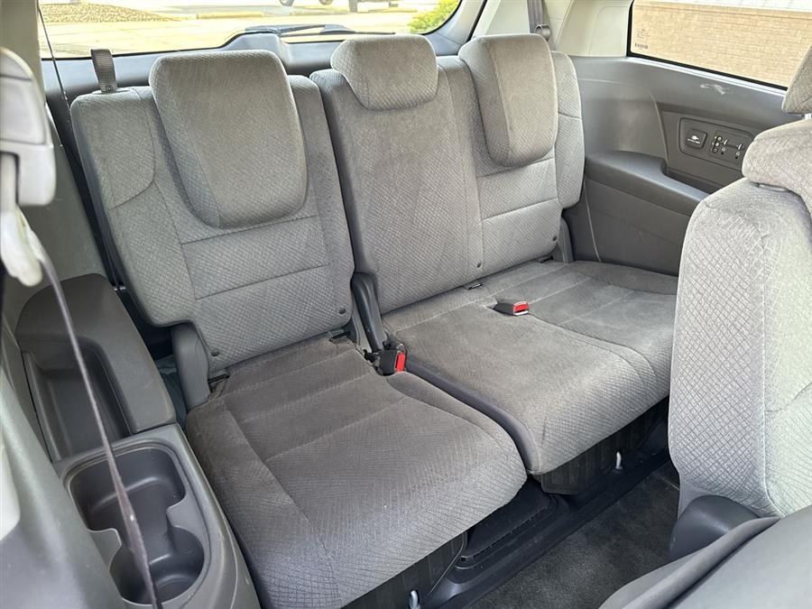 2016 Honda Odyssey SE photo