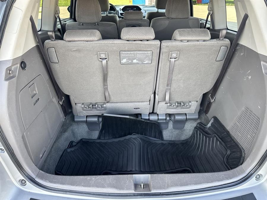 2016 Honda Odyssey SE photo